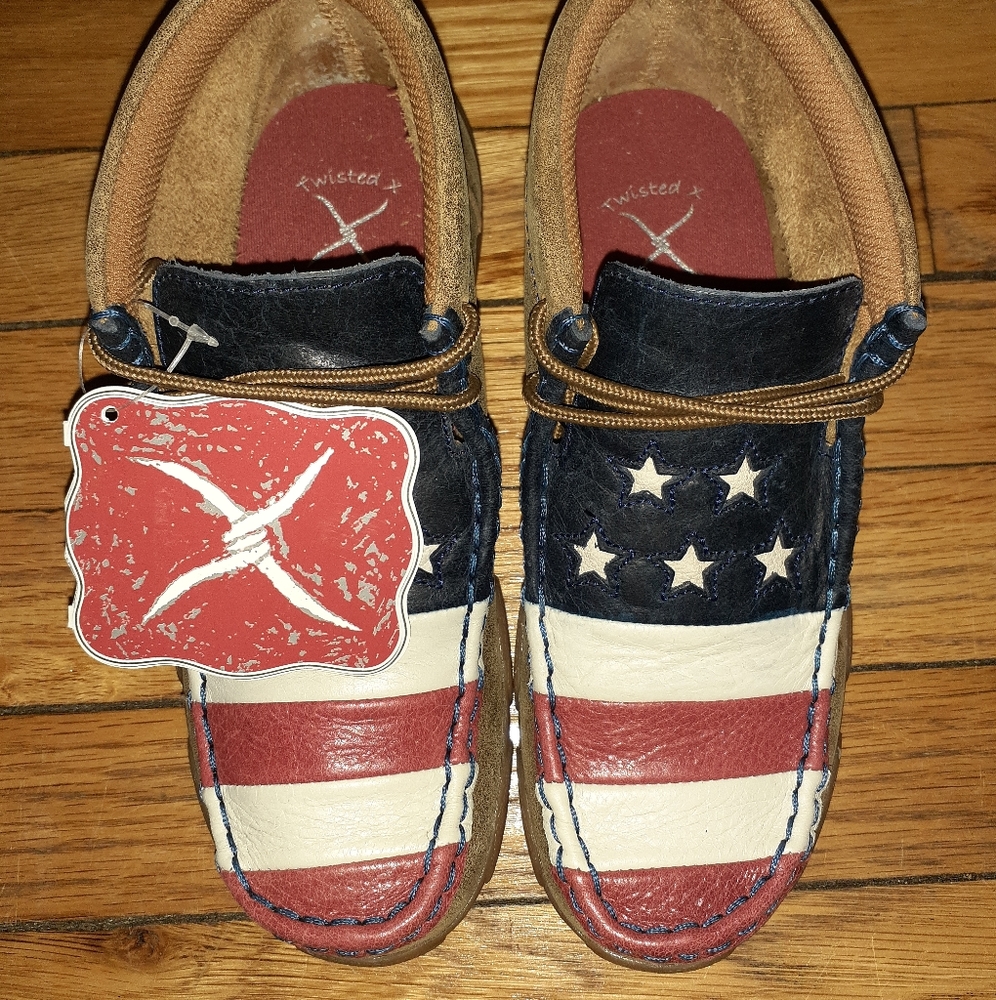 YDM13 Twisted X moccasins American flag